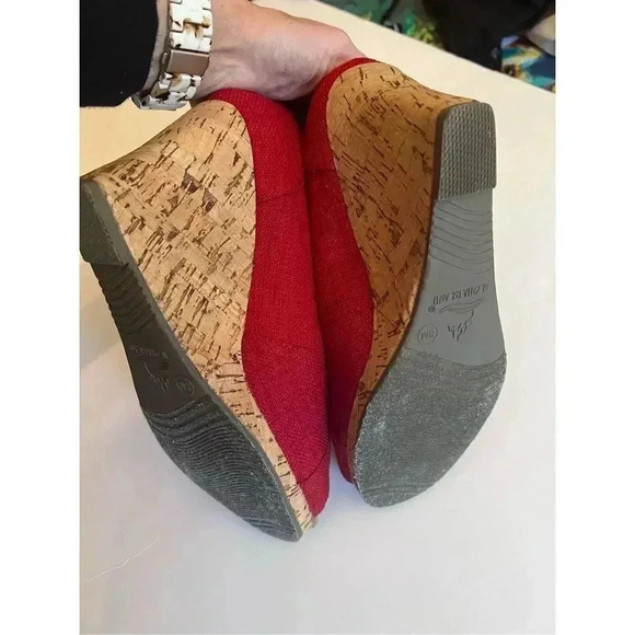 Aloha Island Red Canvas Peep Toe Cork Wedge Platform Summer Shoes Size 8 - Picture 5 of 6